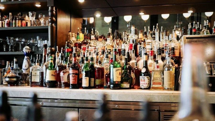 Al menos 44 muertos y 50 hospitalizaciones por consumo de alcohol adulterado en Turqu&iacute;a