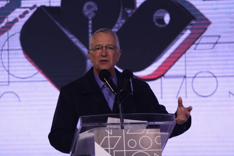 El empresario Ricardo Salinas Pliego da positivo a coronavirus