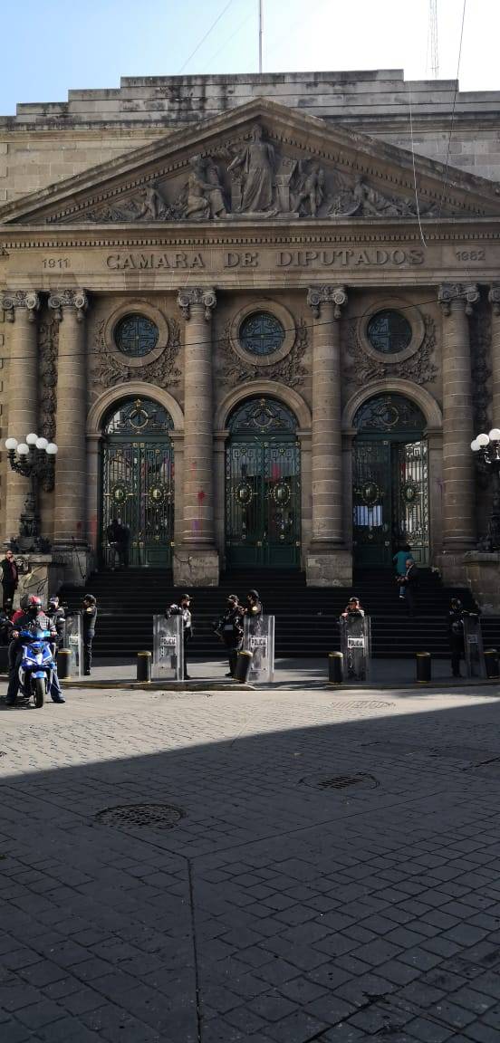 Rechaza Congreso de la CDMX actos vandálicos en contra del Recinto parlamentario