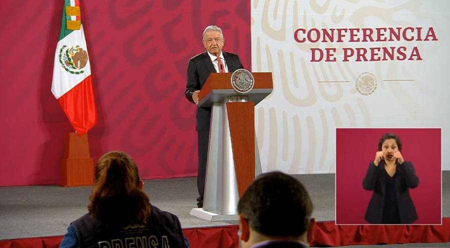 Resolver diferencias a través de encuesta, pide AMLO a Mario Delgado y Porfirio Muñoz Ledo