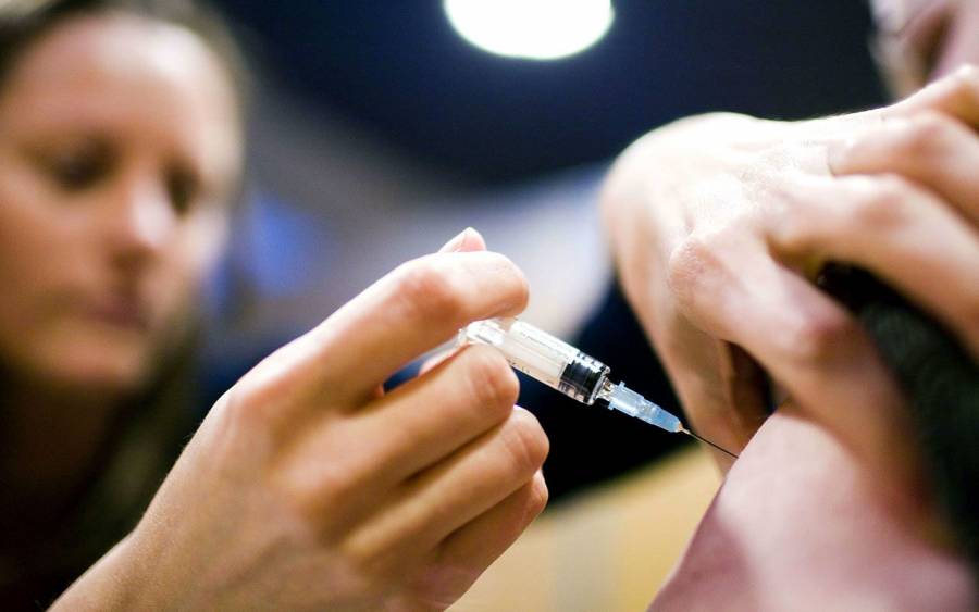 Cofepris emite alerta por comercializaci&oacute;n de vacuna de influenza