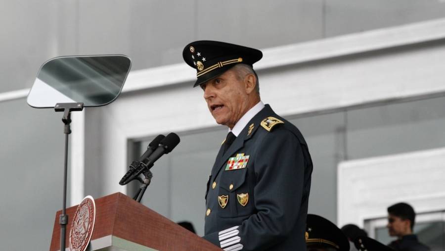 Asiste el consulado mexicano en Estados Unidos a Salvador Cienfuegos