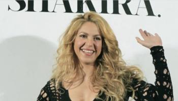 Shakira responde al cover de Ros&eacute; cantando Waka Waka