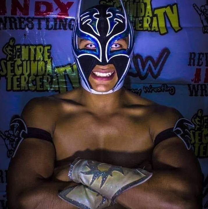 Fallece el luchador Príncipe Aéreo en plena función
