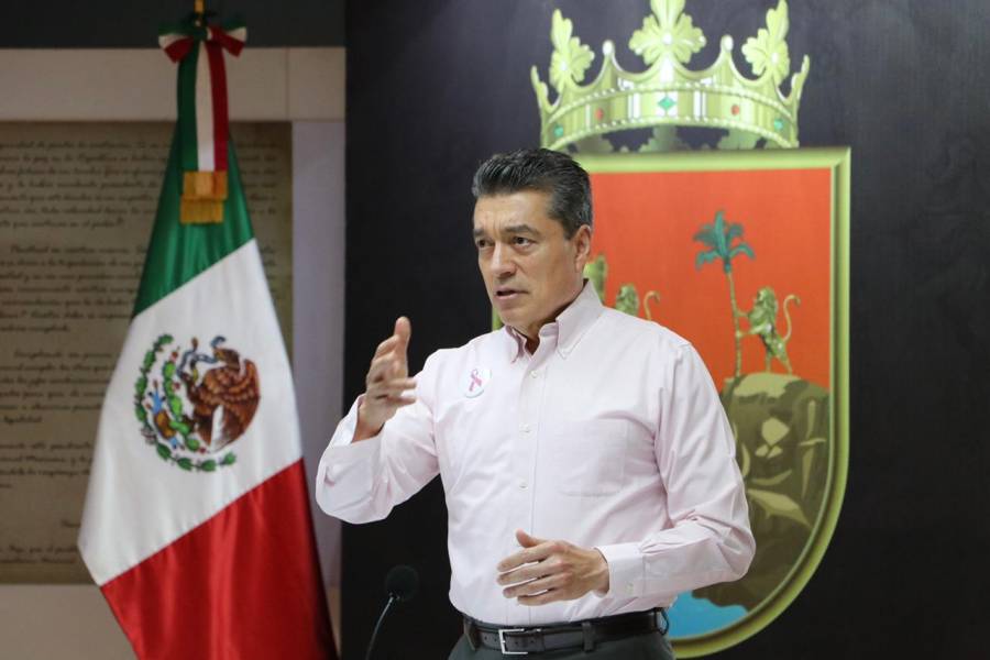 Convoca Rutilio Escandón a mujeres chiapanecas a cuidarse para prevenir el cáncer de mama