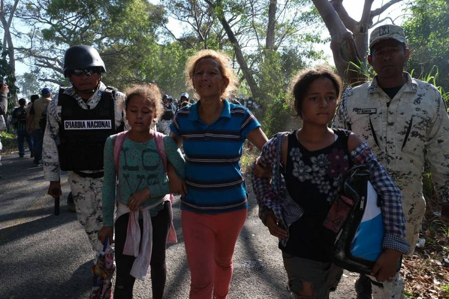 Corte Suprema de EEUU revisará política de Donald Trump de dejar en México a migrantes