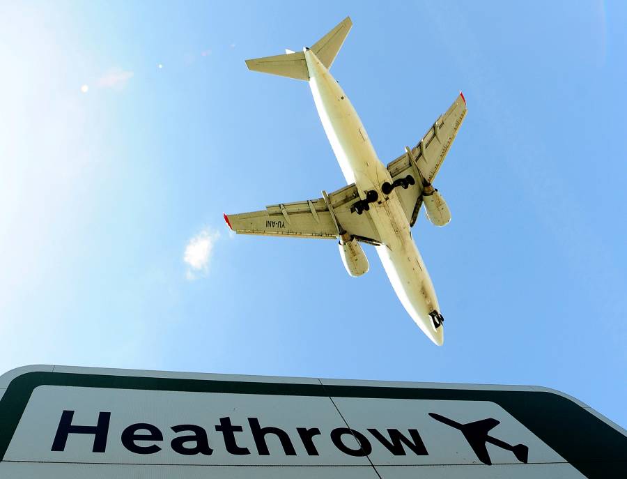 Aeropuerto de Heathrow realiza pruebas r&aacute;pidas de COVID-19 en busca de reabrir rutas