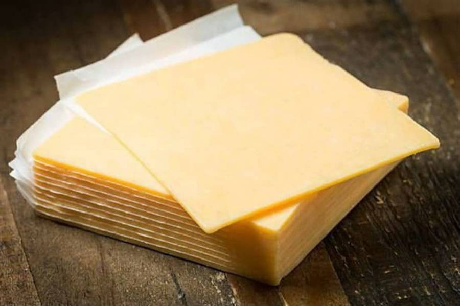 Ni el queso amarillo se salva: Profeco anunciar&aacute; marcas que incumplen normas