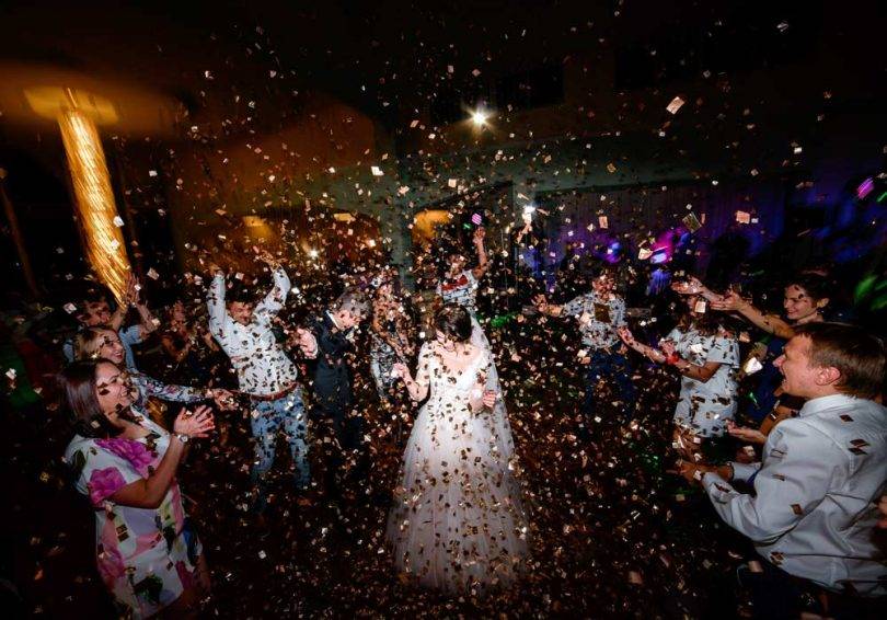 Boda con 700 invitados ocasiona al menos 90 contagios de Covid
