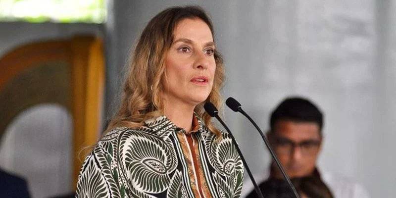 Beatriz Gutiérrez asegura que Twitter carece de neutralidad
