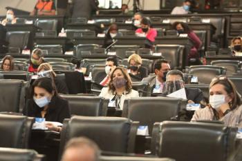 Senado aprueba en lo general extinci&oacute;n de 109 fideicomisos; discuten reservas