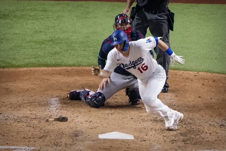 Will Smith, de los Dodgers, conecta histórico jonrón en la Serie Mundial