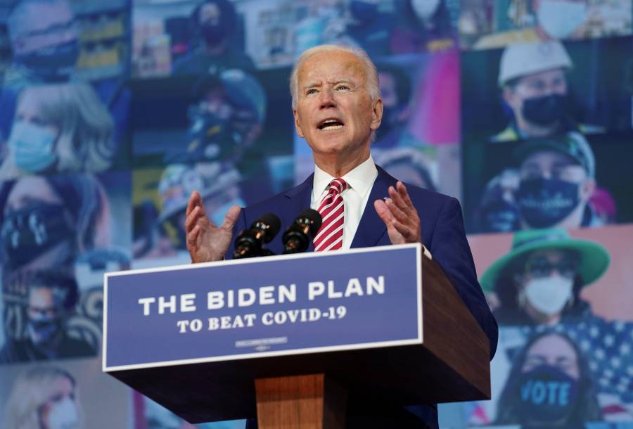 Biden promete vacuna gratuita contra el COVID-19 si gana elecciones