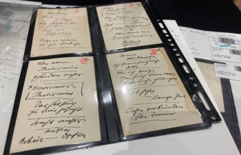 Hitler bajo el martillo: subastan tarjetas de discursos en M&uacute;nich