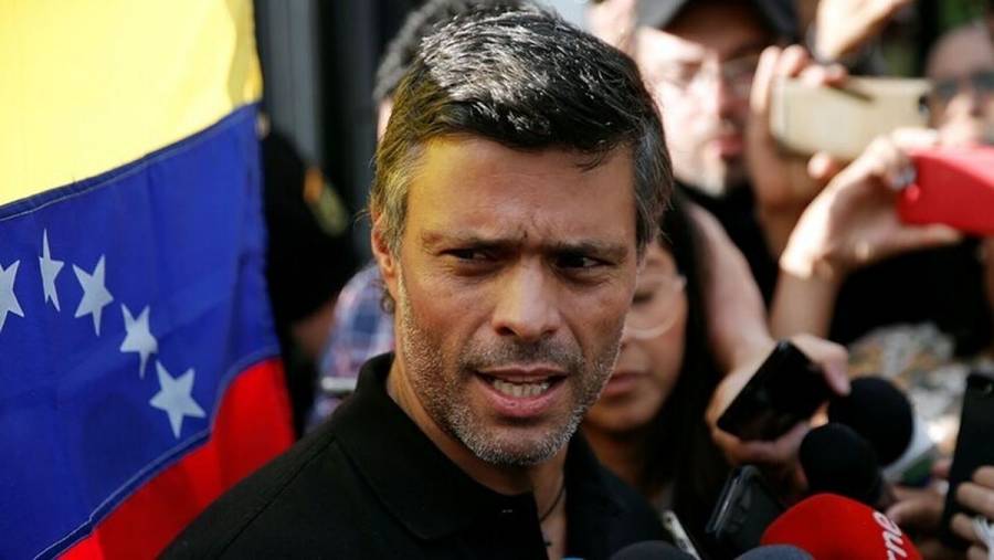 Opositor venezolano, Leopoldo López, abandona residencia de embajador de España