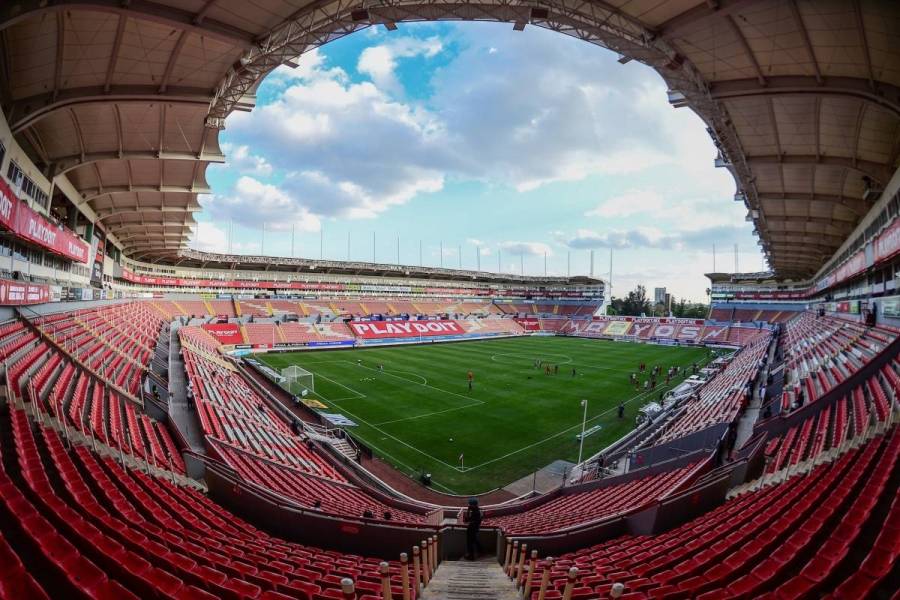Necaxa da marcha atrás y cierra su estadio para duelo ante Toluca
