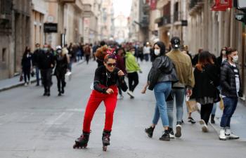 Ante rebote, Italia se cierra a la diversi&oacute;n