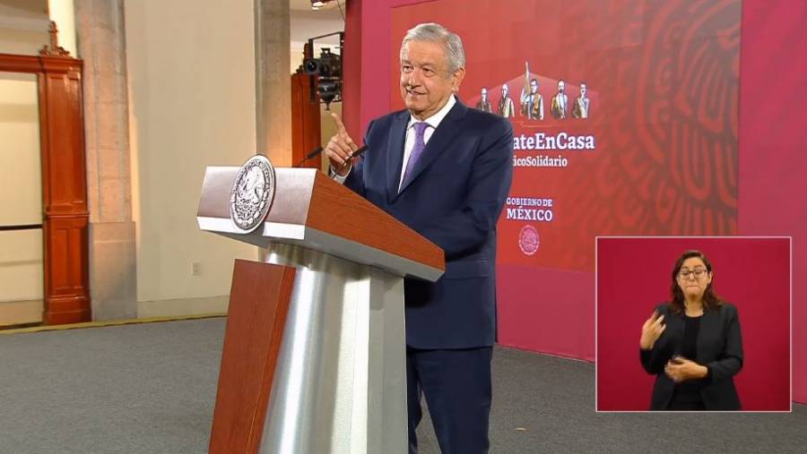 Esta semana deberán renunciar servidores públicos que participarán en contienda: AMLO