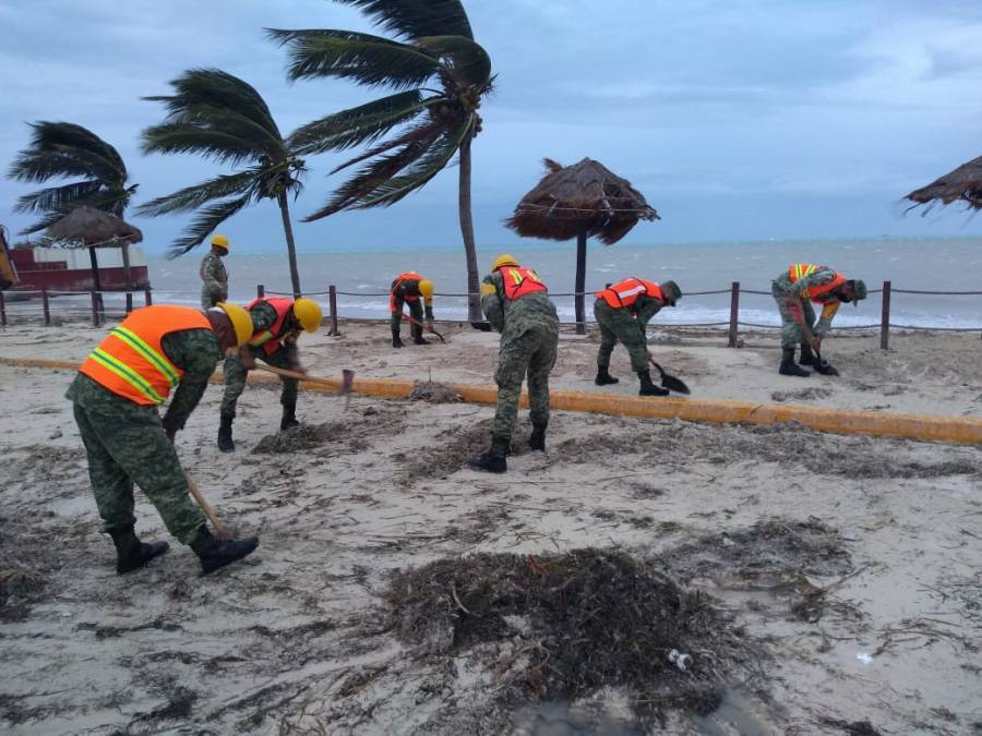 Ejercito mexicano apoyo a mas de 36 mil personas afectadas por Gamma, Delta y Zeta