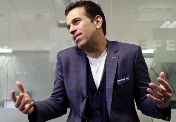 “Comet&iacute; un error, no me di cuenta del montaje”: Carlos Loret de Mola sobre caso Florence Cassez