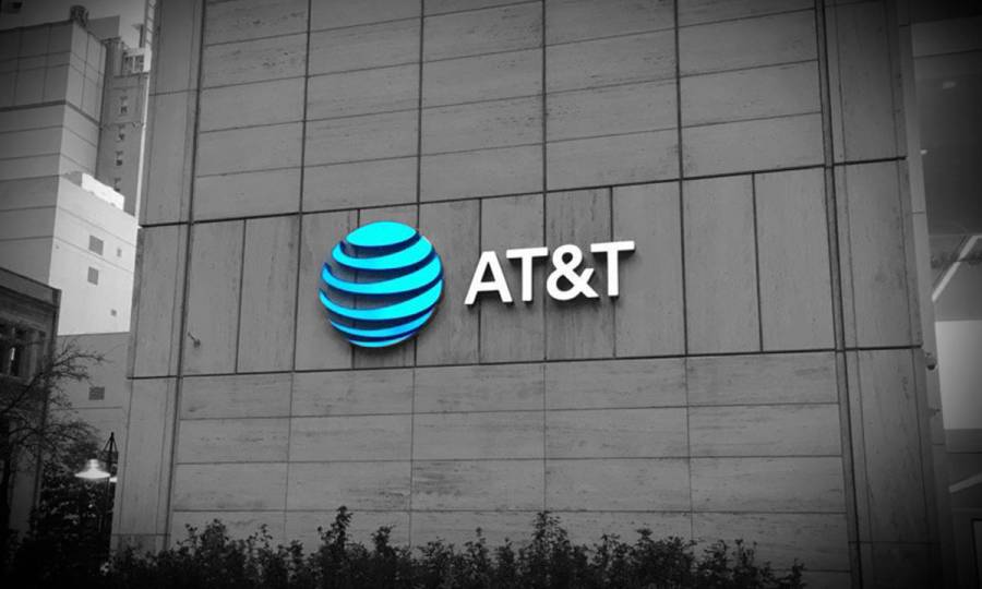 Por cobros indebidos a usuarios, Profeco presenta demanda colectiva contra AT&T