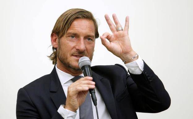 Francesco Totti, positivo a COVID-19