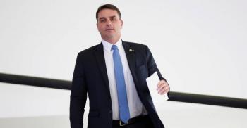 Flavio Bolsonaro es acusado por supuesta trama de corrupci&oacute;n