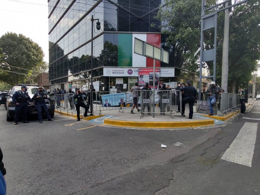 Blindan la CEAV por amenaza de toma del edificio