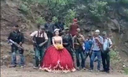 Video: Quincea&ntilde;era cambi&oacute; a los chambelanes por sicarios
