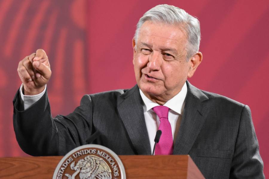 Investigarán a Mexicanos contra la corrupción, anuncia López Obrador