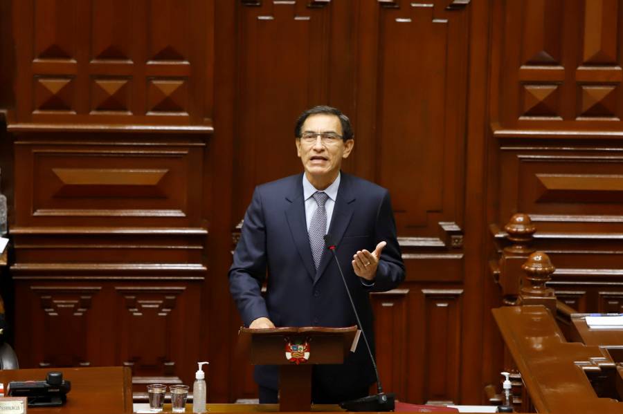 El congreso de Perú, aprobó la destitución del presidente Martín Vizcarra