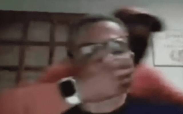 Video: Asaltan a profesor en Brasil durante clase virtual por Zoom