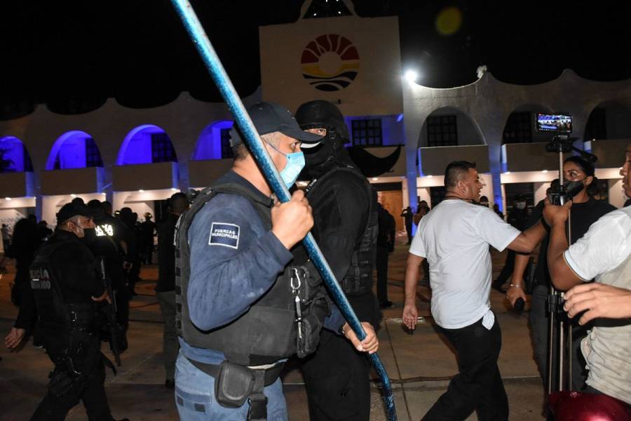 Segob exige investigación por represión policial en Cancún