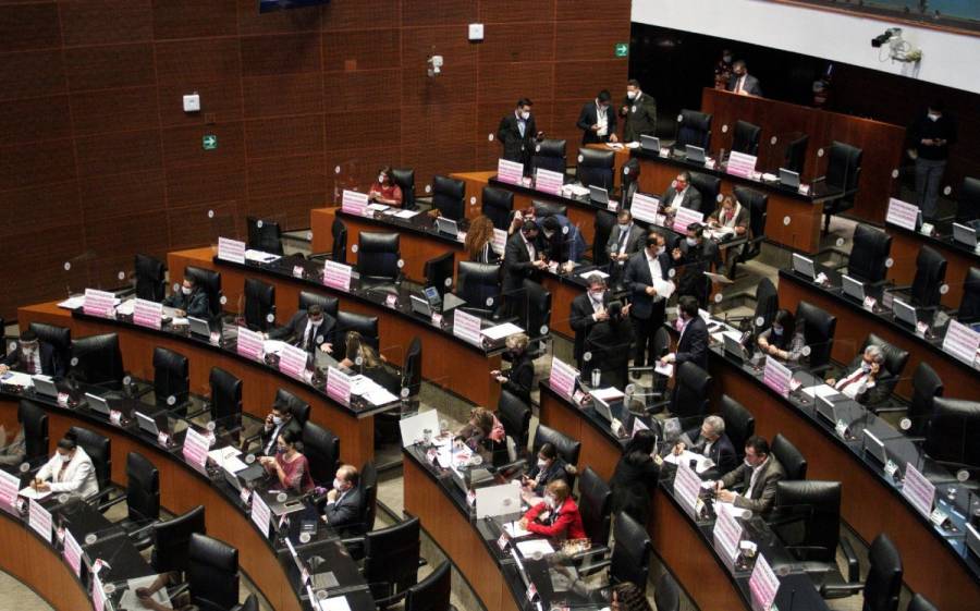 Senado asegura que no corresponde al INE el acuerdo de paridad de género en gubernaturas