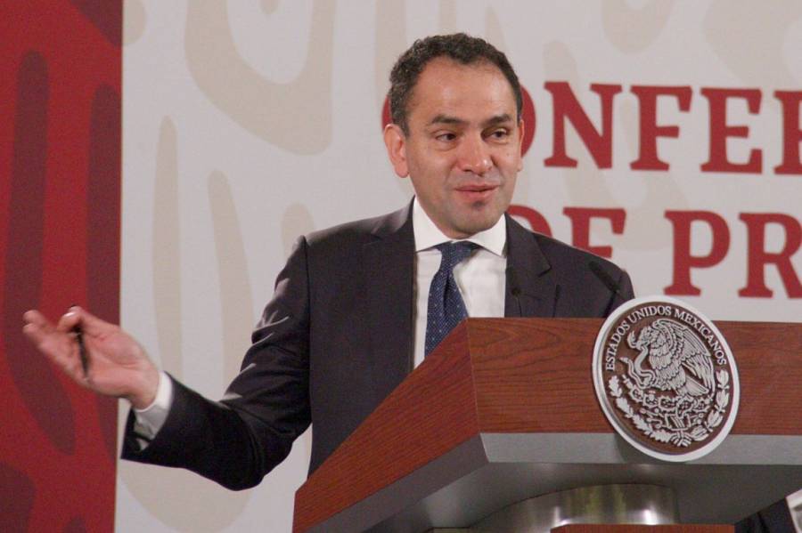 Arturo Herrera desmiente supuesta renuncia a la SHCP