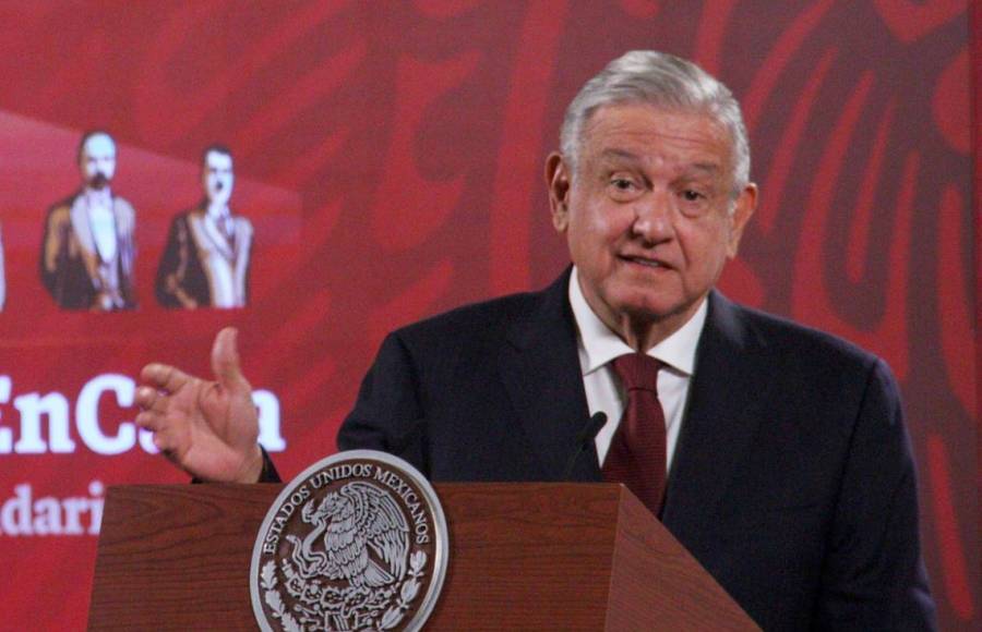 “Los del INE se rayaron, sí les alcanza para elección y consulta”, asegura AMLO
