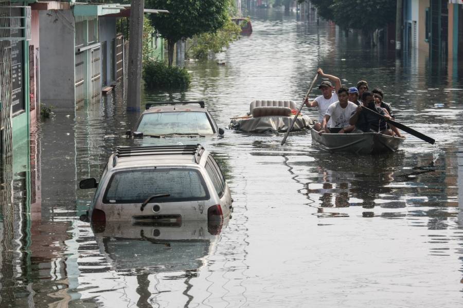 Más de 12 mil 300 damnificados en albergues en Tabasco