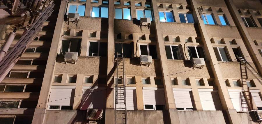Al menos diez personas muertas tras incendio en un hospital Covid-19 en Rumania