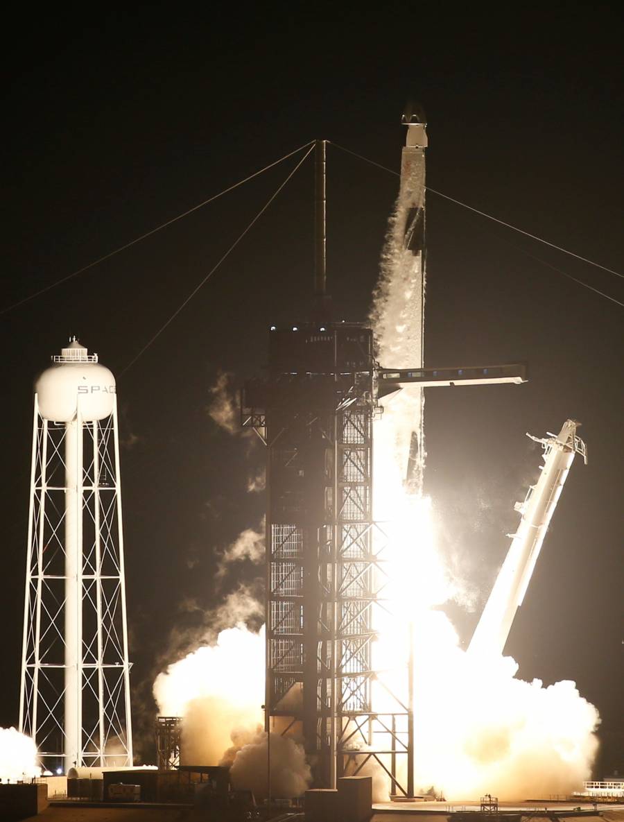 El primer viaje comercial tripulado a la Estación Espacial de SpaceX y la NASA