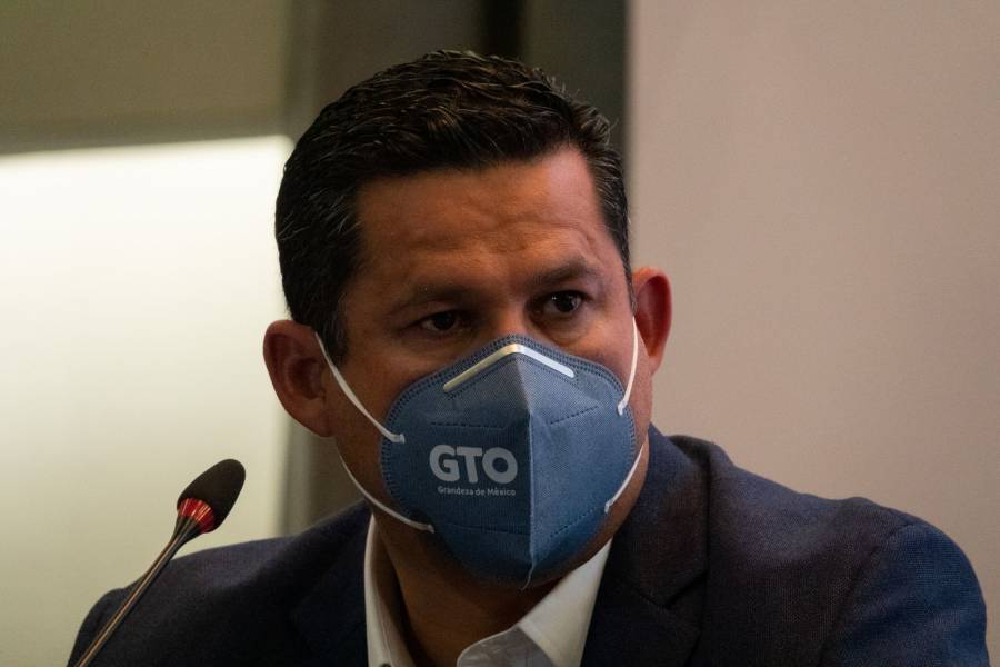 Diego Sinhue lamenta fallecimiento de mujeres guanajuatenses en accidente de la autopista Tepic-Guadalajara