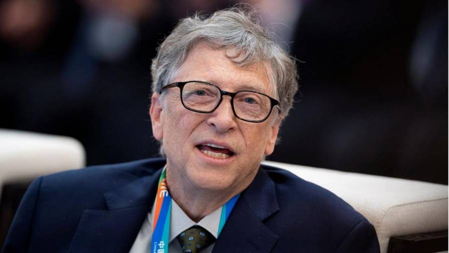 Tras el COVID-19, Bill Gates pronostica disminución de viajes de negocios y horas de oficina