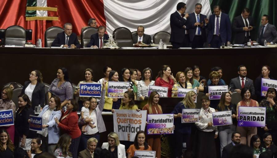 MUJERES MAYORÍA EN PARTIDOS, PERO CON PARTICIPACIÓN RESTRINGIDA