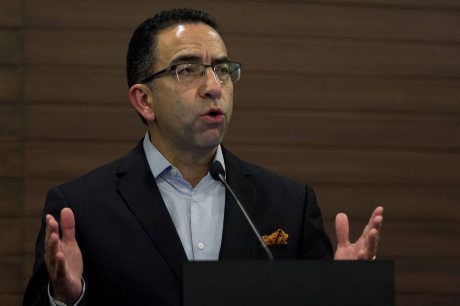 Javier Lozano: “Bienvenido de regreso, General Cienfuegos”