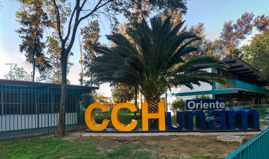 Entregan instalaciones de plantel oriente de CCH a las autoridades