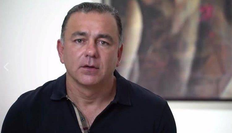 Detienen a Carlos Mimenza en el aeropuerto de Yucatán