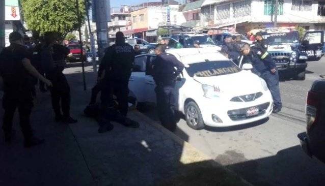 Un muerto y cuatro detenidos tras enfrentamiento entre policías y taxistas en Ecatepec