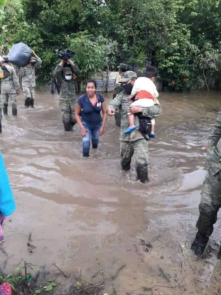 Cámara de diputados envía 28 toneladas de ayuda a damnificados