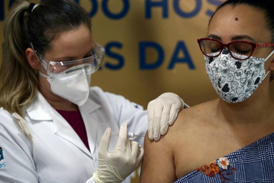 Vacunar al 20% de poblaci&oacute;n de  AL costar&aacute; m&aacute;s de 2 mil mdd: OPS