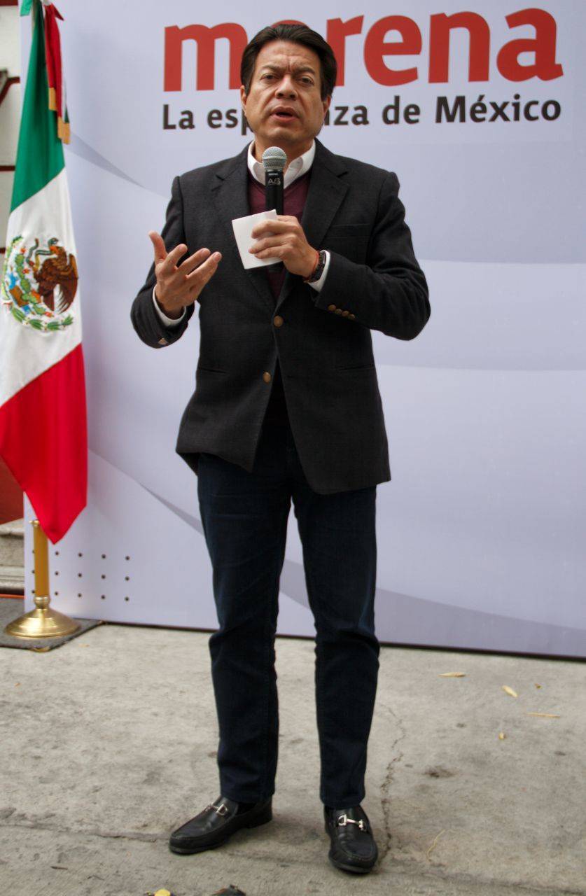 Delgado invita a diputado de Morena a reelegirse