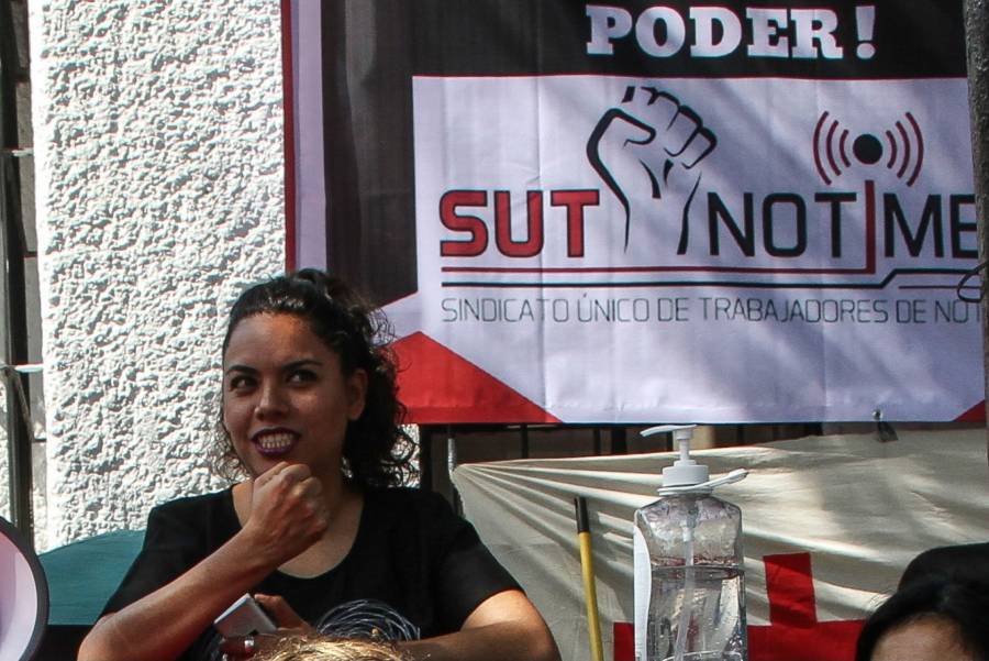 Periodistas vuelven a pedir a AMLO intervenir en Notimex